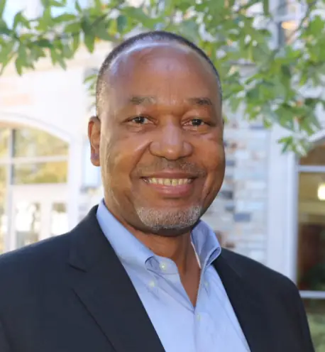 2025 top nurse practitioner Dr. Fred F. Lwakaaka